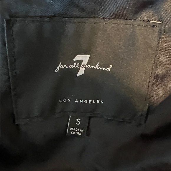 7 for All Mankind Black Vegan Leather Cropped Puffer Jacket Size S - Picture 10 of 12